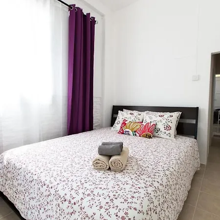 Laila's Cozy Garden House & Guest house Larnaca