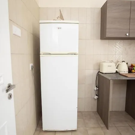 Laila's Cozy Garden House & 2*